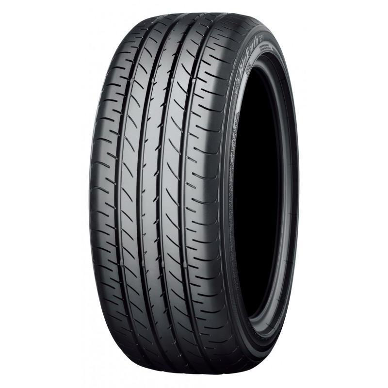 Легковые шины Yokohama BluEarth E51B 225/60 R18 100H купить с бесплатной доставкой в пункты выдачи в Петербурге