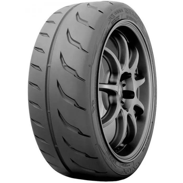 Легковые шины Toyo Proxes R888R 235/40 R17 94W купить с бесплатной доставкой в пункты выдачи в Петербурге